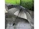 Silberstreifen-Regenschirme